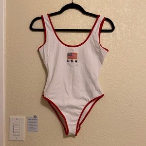 USA 🇱🇷 // bodysuit
